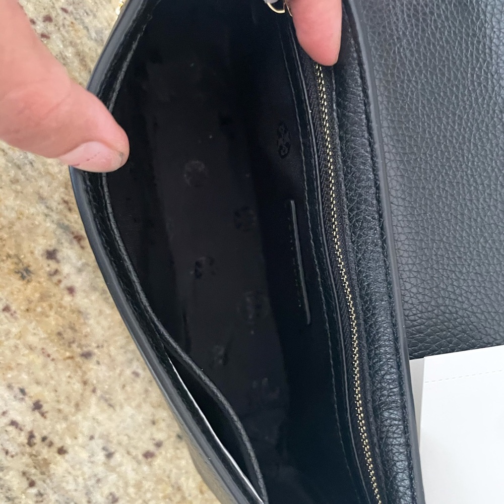 New Tory Burch Carter  crossbody/ shoulder bag - Picture 7 of 10